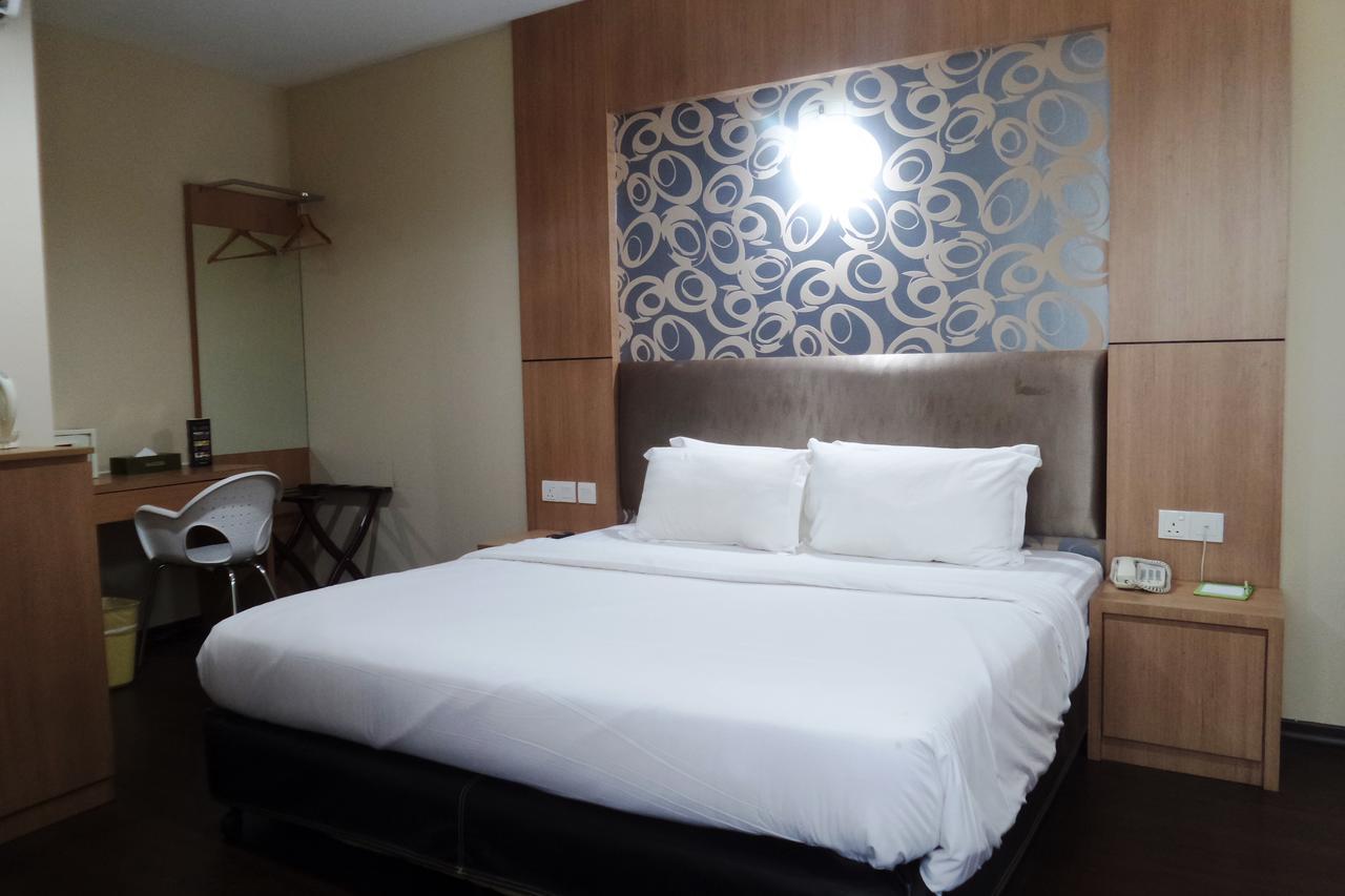 Baguss City Hotel Johor Bahru Dış mekan fotoğraf